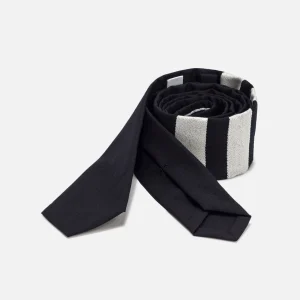 Tie